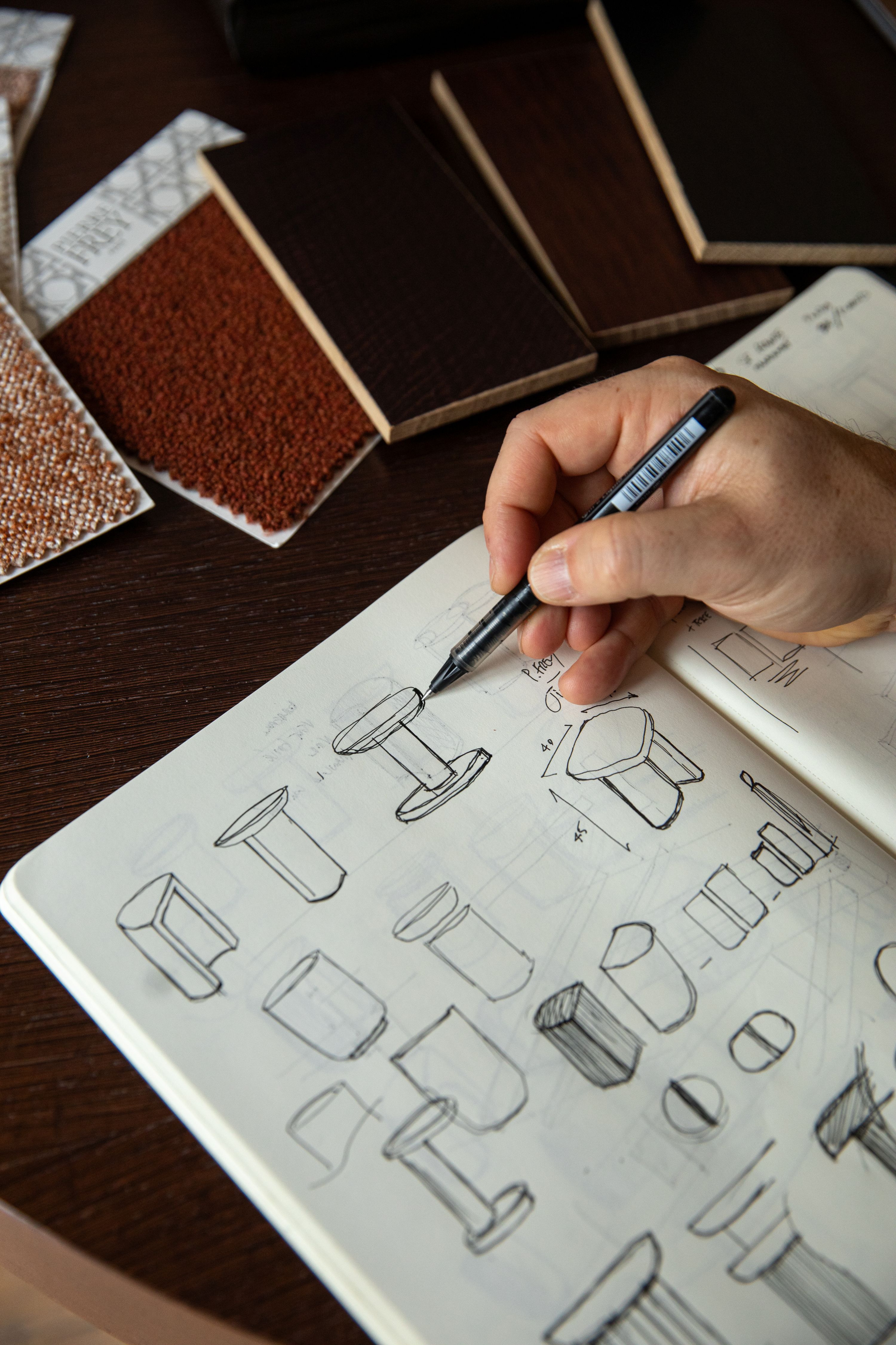 DESIGN VOICES : GARNIER & LINKER