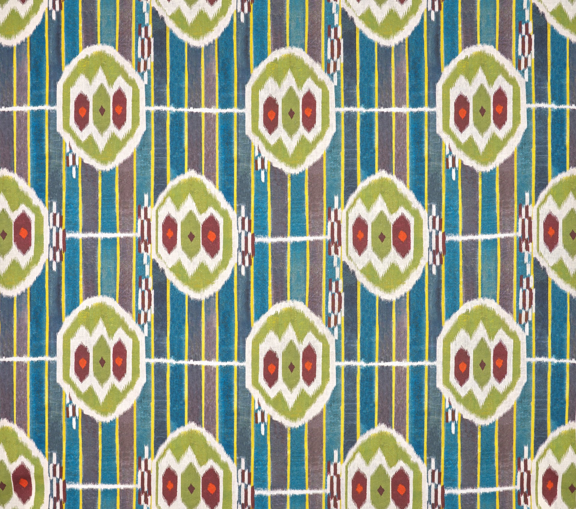 Dana  - Laize: 138 cm / 54,33 inch