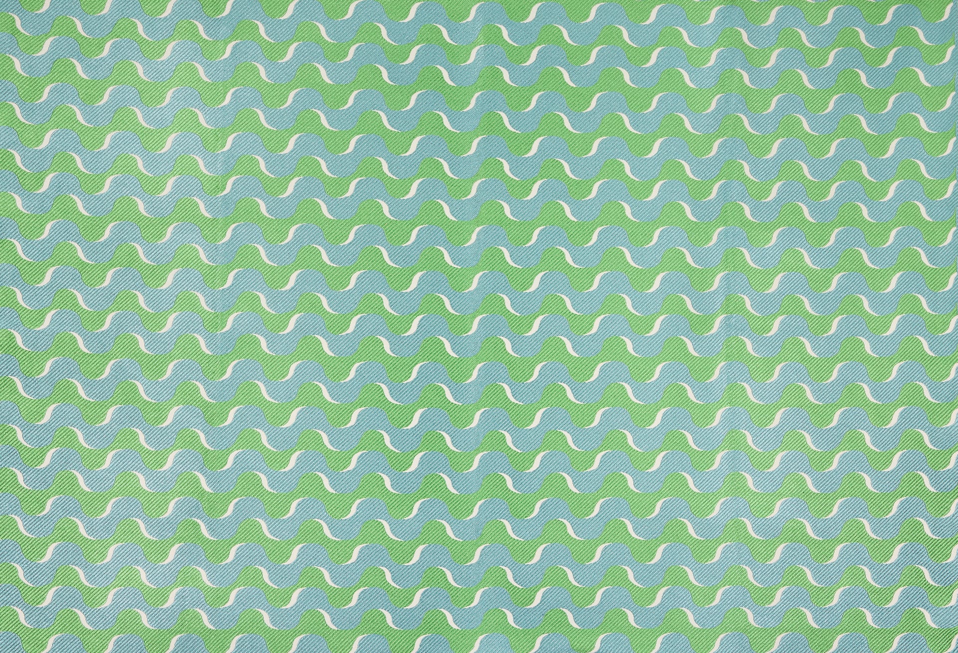 Groovy  - Laize: 123 cm / 48,62 inch