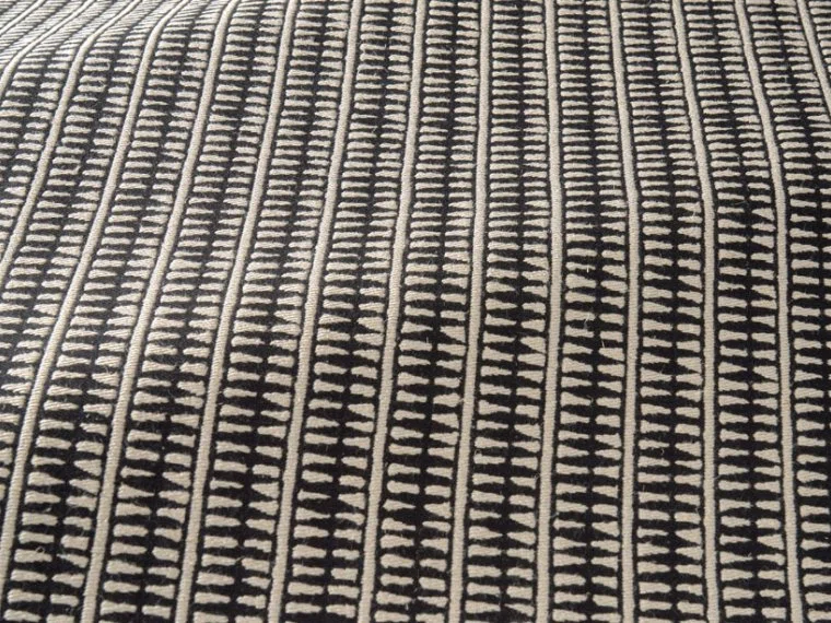 Tissus Ethnic stripe-Black-T0777003 Pierre Frey